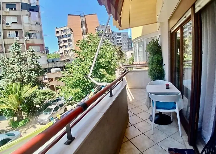 Rita In Centre Apartmán Tirana